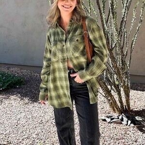 Wild fable Green Plaid Button-Up Flannel Shirt Size L